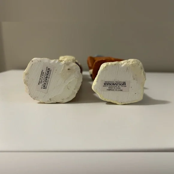 Vintage Caroler Figurines Set Christmas holiday festive - Picture 3 of 10